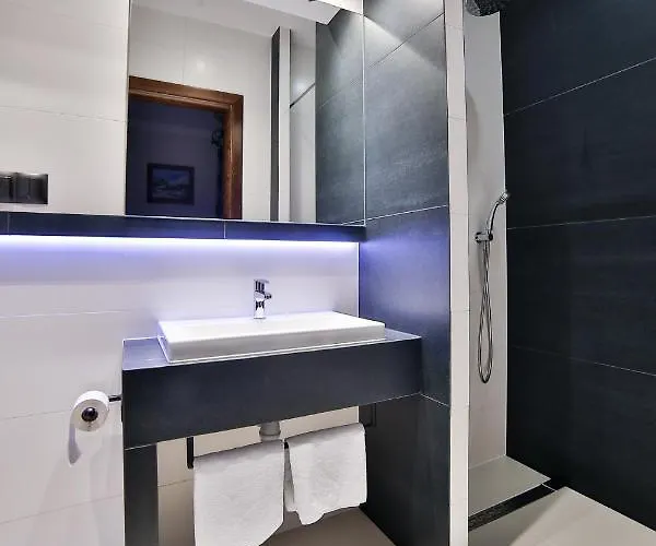 בית הארחה Swarna Ii זקופאנה